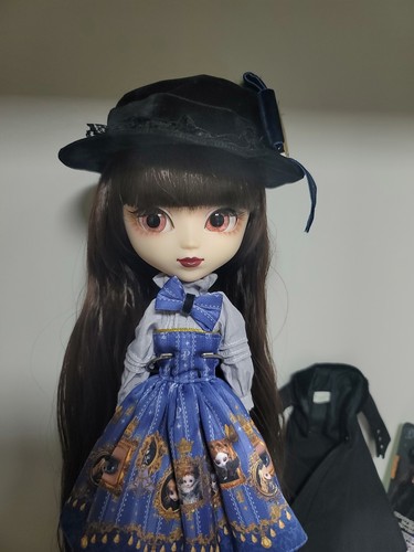 Pullip claudia collectible - pullip,